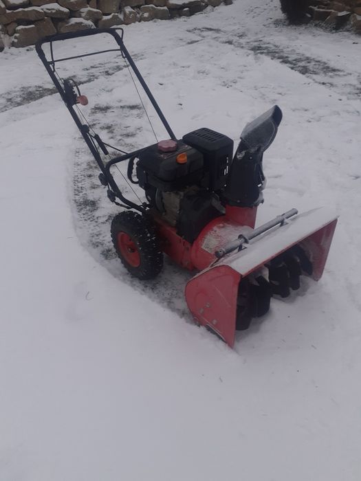 Freza de zăpadă      .