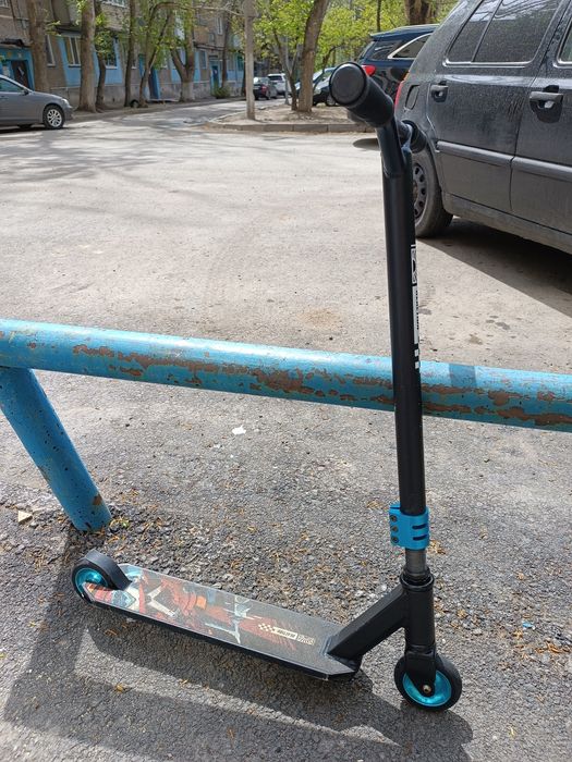 Самокат трюковой