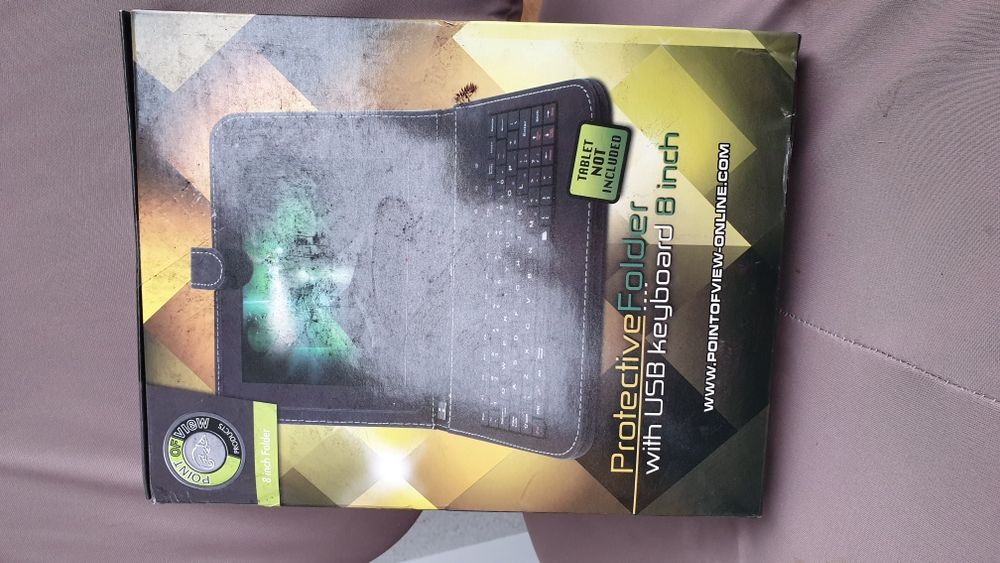 Husa cu tastatura pt tableta 8 inch