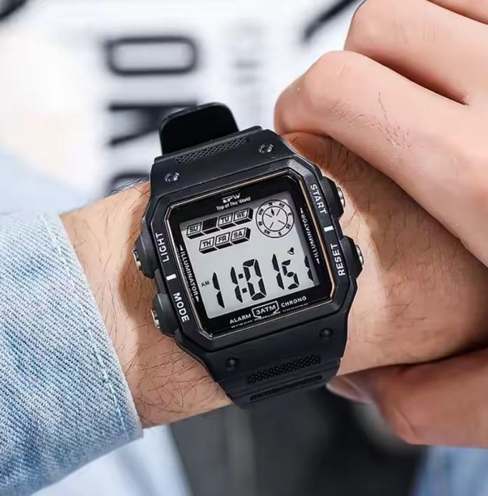 Дигитален спортен мъжки часовник TPW, водоустойчив до 50м.