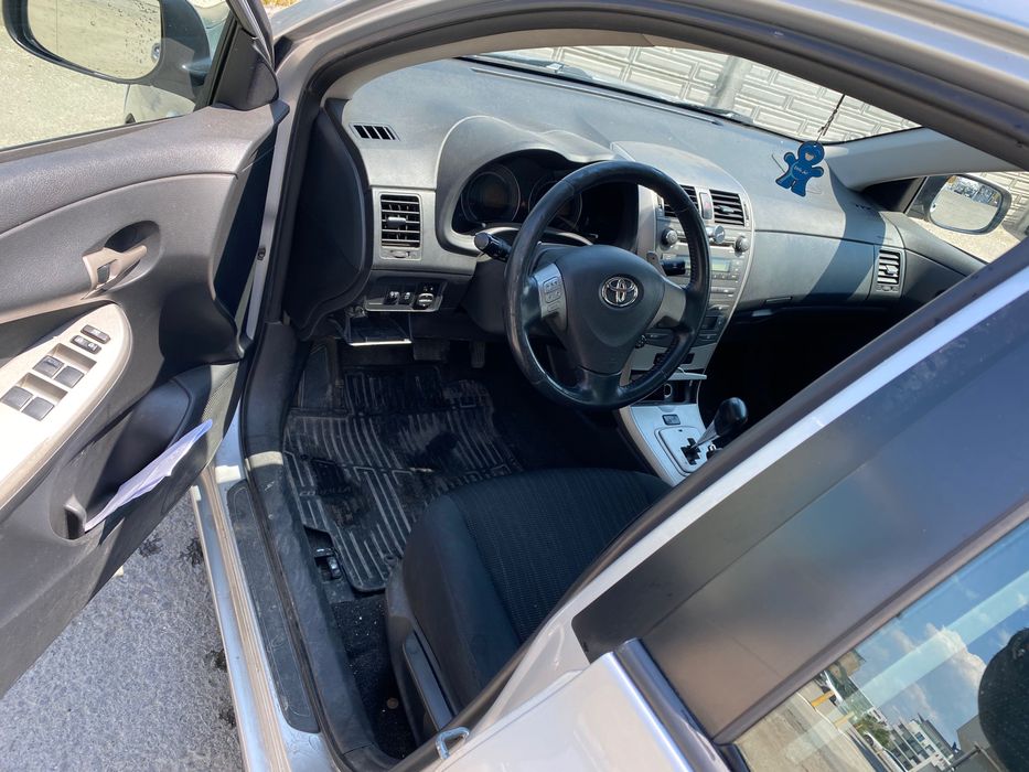 Toyota Corolla car 2007