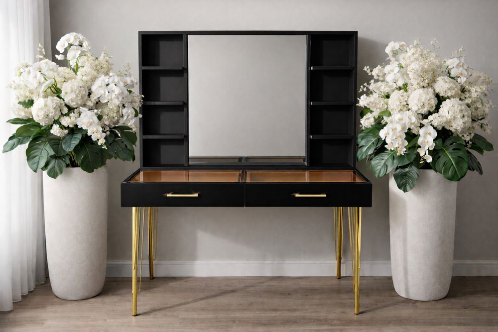 туалетний столик , bo'yanish stoli, sovg'a, подарка, ishlapchiqaruvch