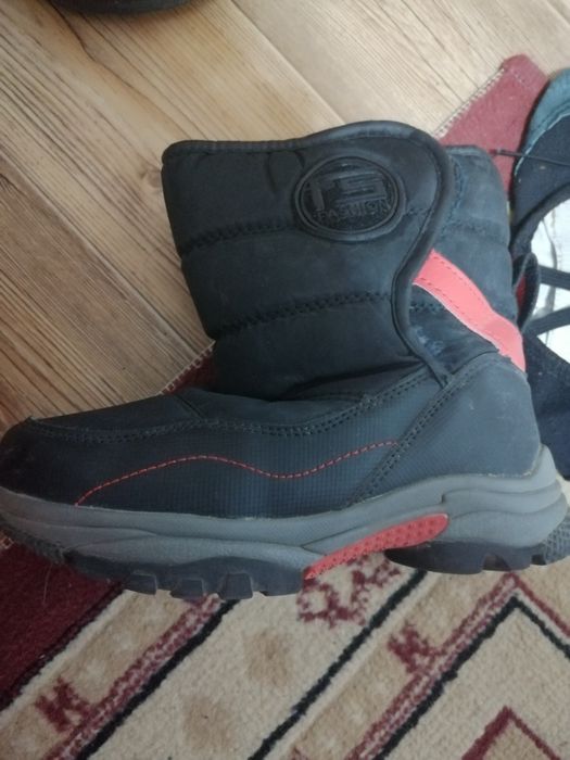 Продаётся детские обуви