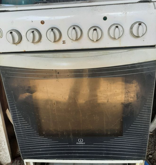 Продам  плиту электрическую