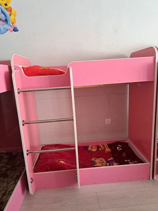 Детские кроватки