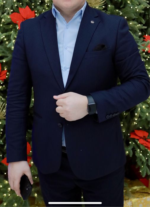 Костюмы тройки