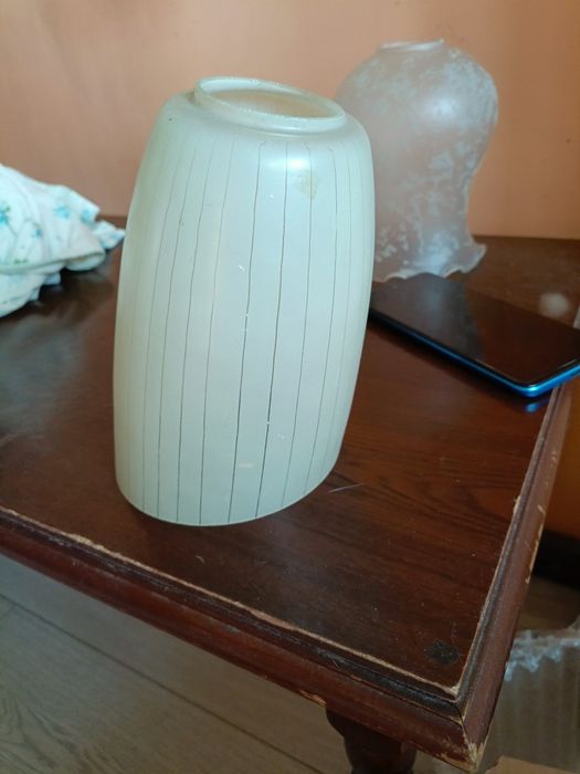 Продам плафоны разные