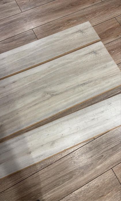 Ламинат светлый дуб