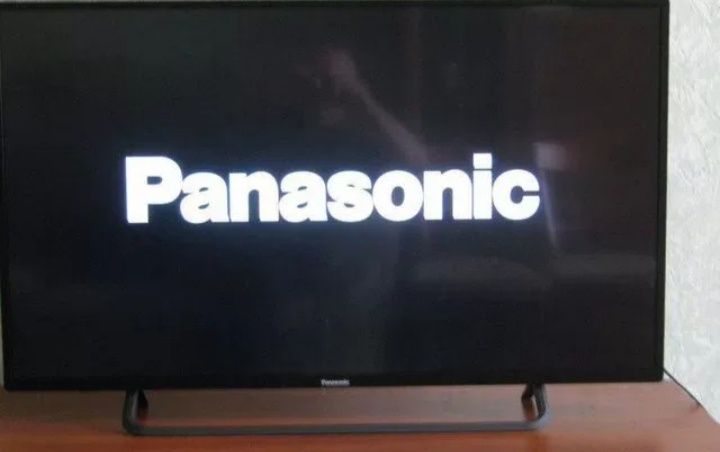 Продам телевизор Panasonic