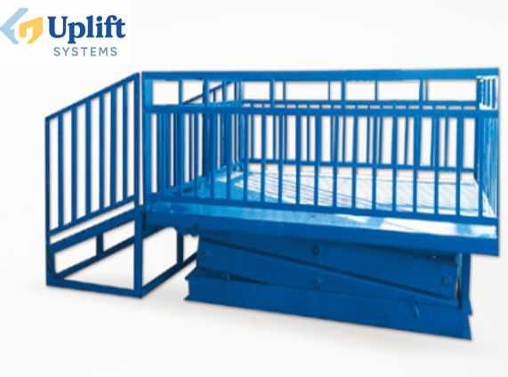 Подъёмник. Стационарный подъемник для погрузки и разгрузки животных.