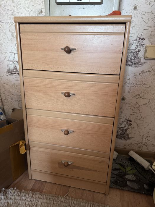 Тумбочка бу 7000