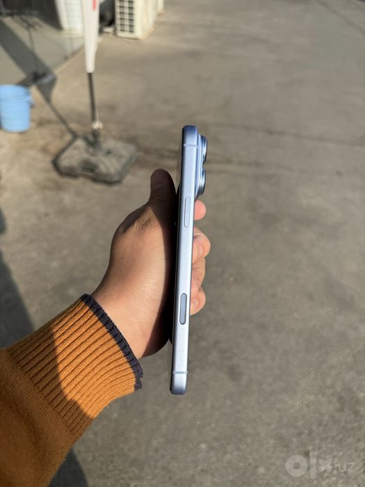 Iphone 18 pro max blue