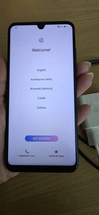 Телефон Huawei P30 lite