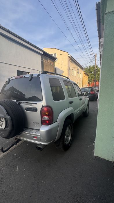 JEEP Cherokee 2002 — imagine 3