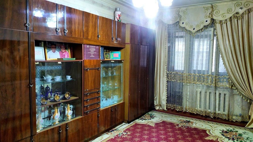 TaLaba boLLarga sherilikka MedGorodok ToshMi 700som.dan RieLtor_50%