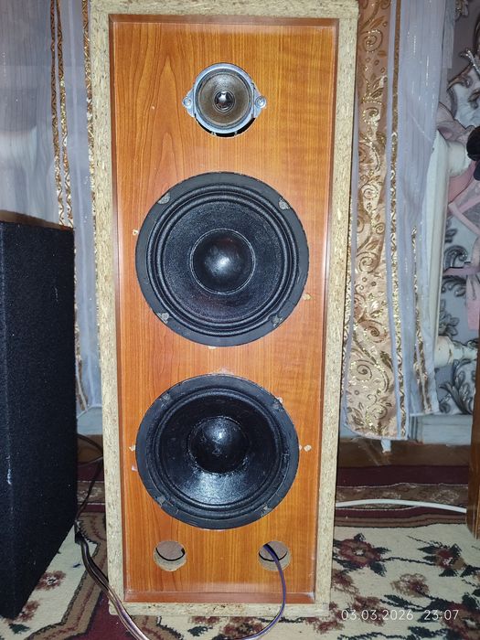 Muzikalniy sentr ovozi vapshee zur