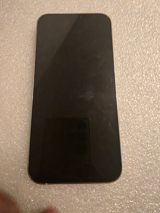Iphohe 12 pro max за части