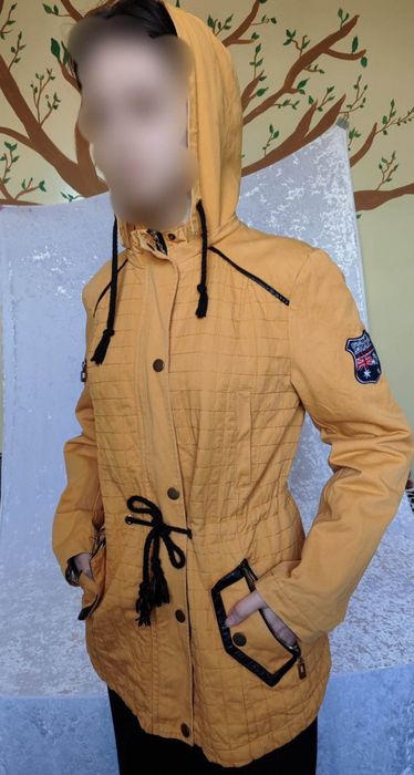 Куртка лёгкая осенневесенняя