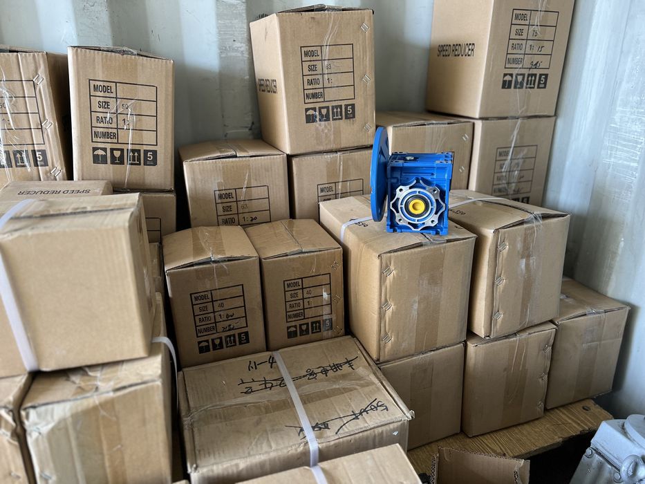 Мотор редуктор электродвигатель