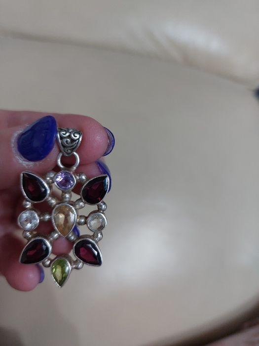 Vând pandant superb, masiv sin argint 925 si cristale.