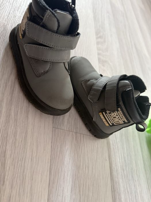 Детские ботинки на мальчика