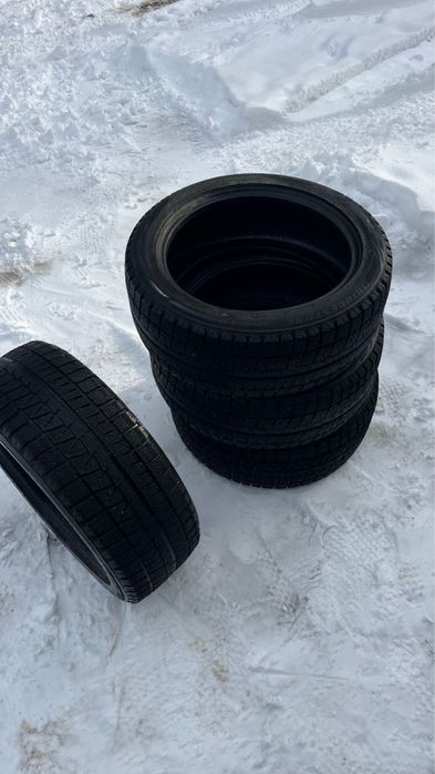 Шины 215/50 R17.