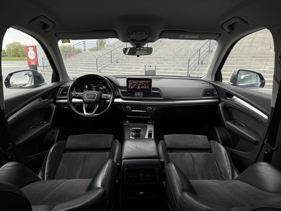 Audi Q5 S-Line / 2.0 TDI / Euro 6