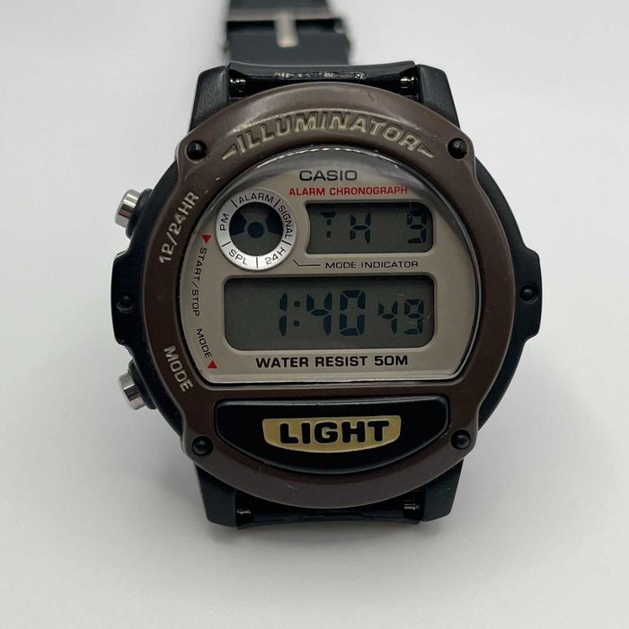 Ceas Casio Illuminator digital maro-negru, nou la cutie curea maro