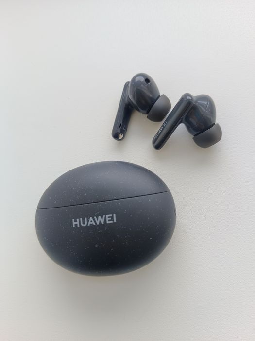 Наушники Huawei Freebuds 5i