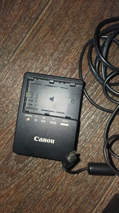 фотоаппарат Canon EOS 7D + вспышка SPEEDLITE 430EX 2