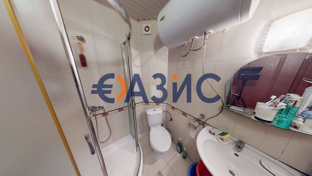Продава се Двустаен апартамент в к.к. Слънчев бряг - 64 кв.м за 757 €/кв.м - Снимка #5
