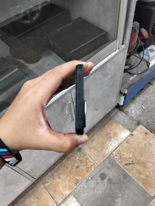 Oppo reno7 продам