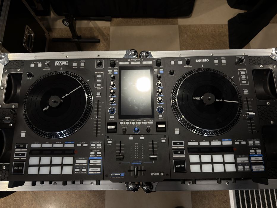 RANE SYSTEM ONE White + Case Magma