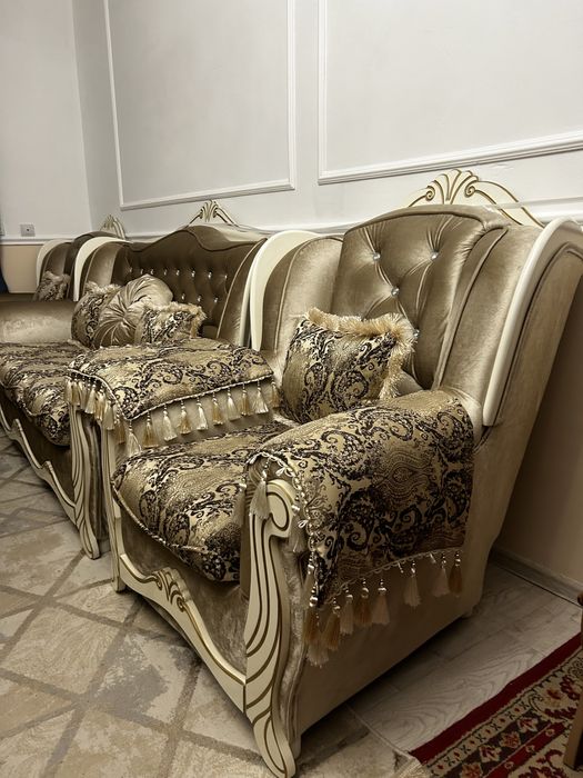 Диван с 2 креслами королевский