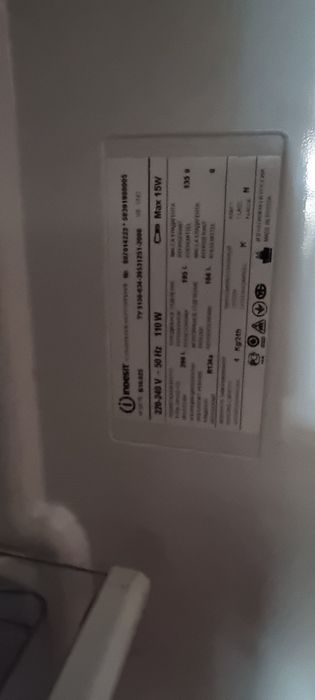 Холодильник Indezit