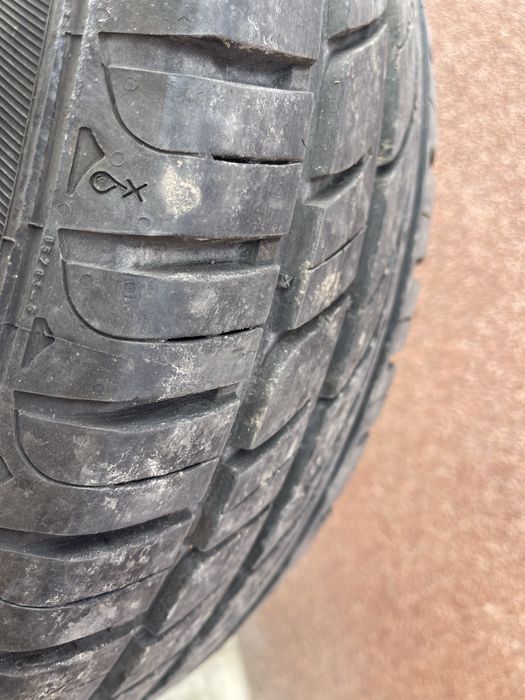 Anvelope vara 185/65/R15 ca noi 7mm cauciucuri