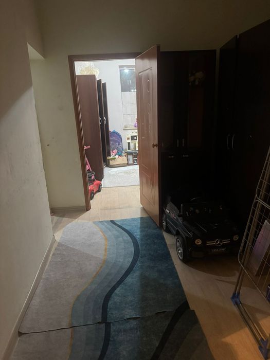 Продается дом с отдельным входом.