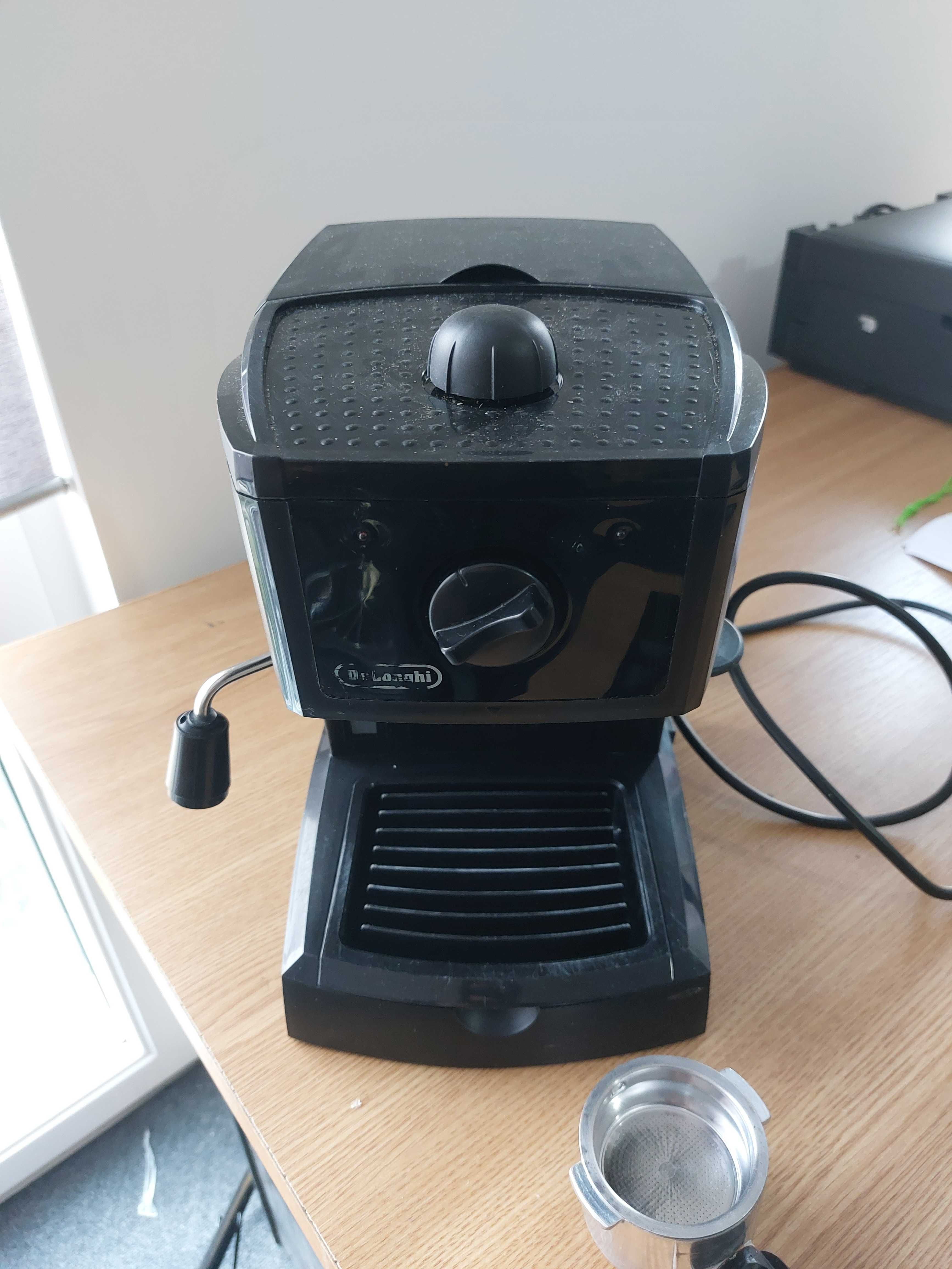 Espressor manual DeLonghi EC 146.B Brasov OLX.ro