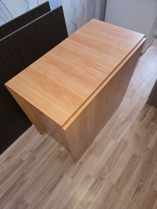 Продам стол тумба