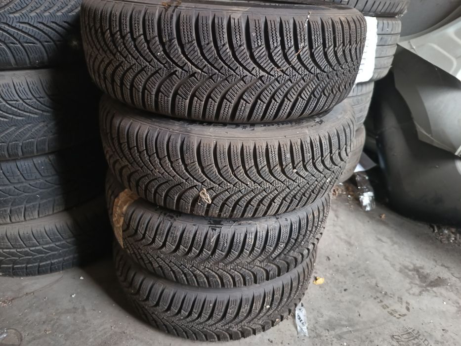 Vând roti Hyundai in 4 prezoane