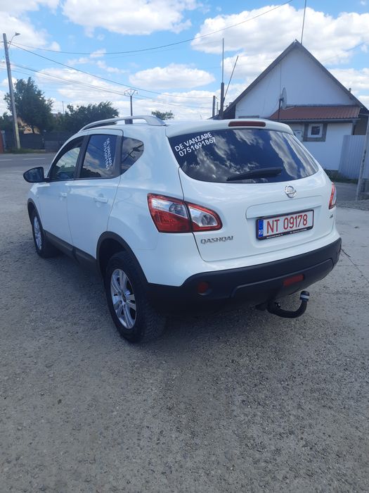 Vând Nissan Qashqai J10 2.0 150 cp