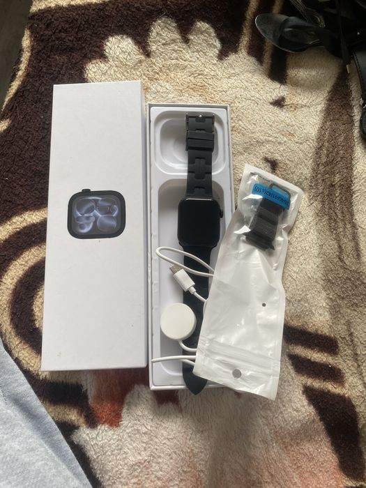 Apple watch  отличное состояние