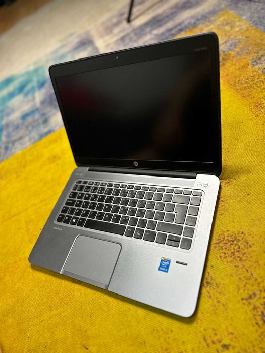laptop Hp elitebook Folio 1040, i5 gen 5, 8 gb, ssd nou 120 gb m2