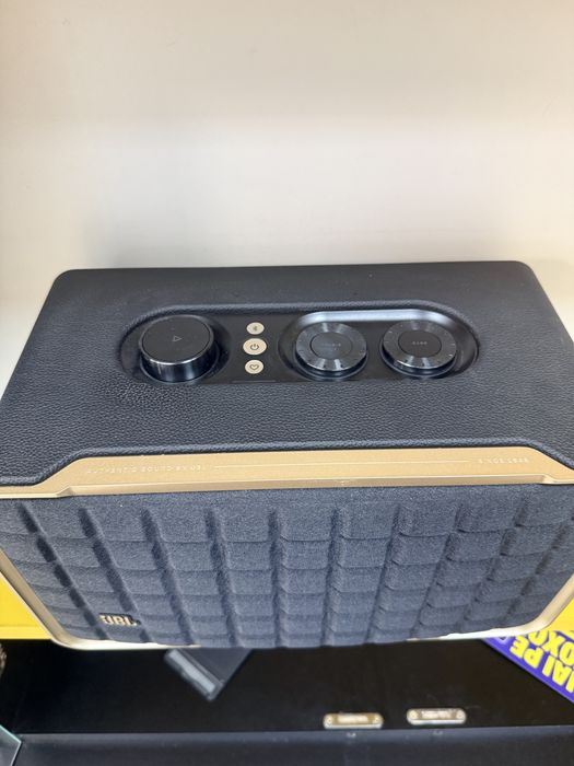 JBL Authentics 300 autonomie 8 ore  ca noua
