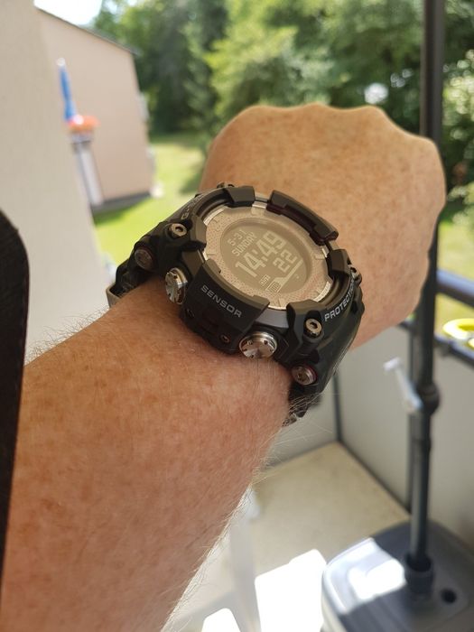 като нов CASIO Rangeman
