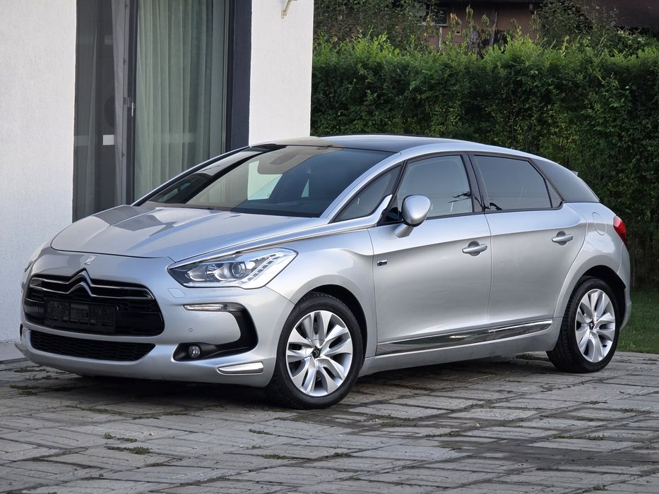 Citroen DS5 / HYBRID /