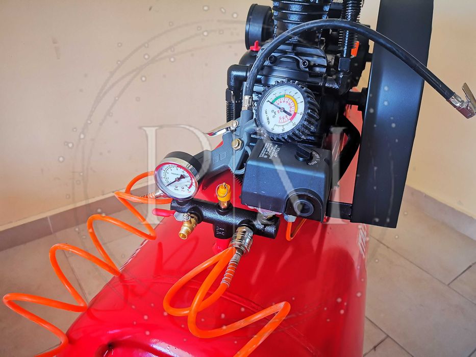 Монофазен компресор за въздух 200 литра с усилен дебит и гаранция