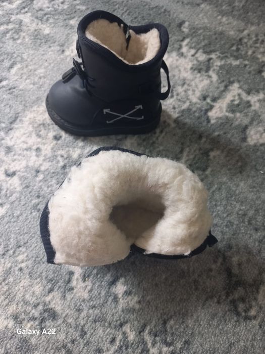 Продам обувь для ребёнка