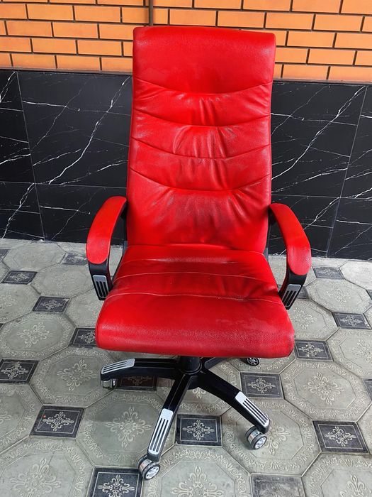 Продам офисное кресло