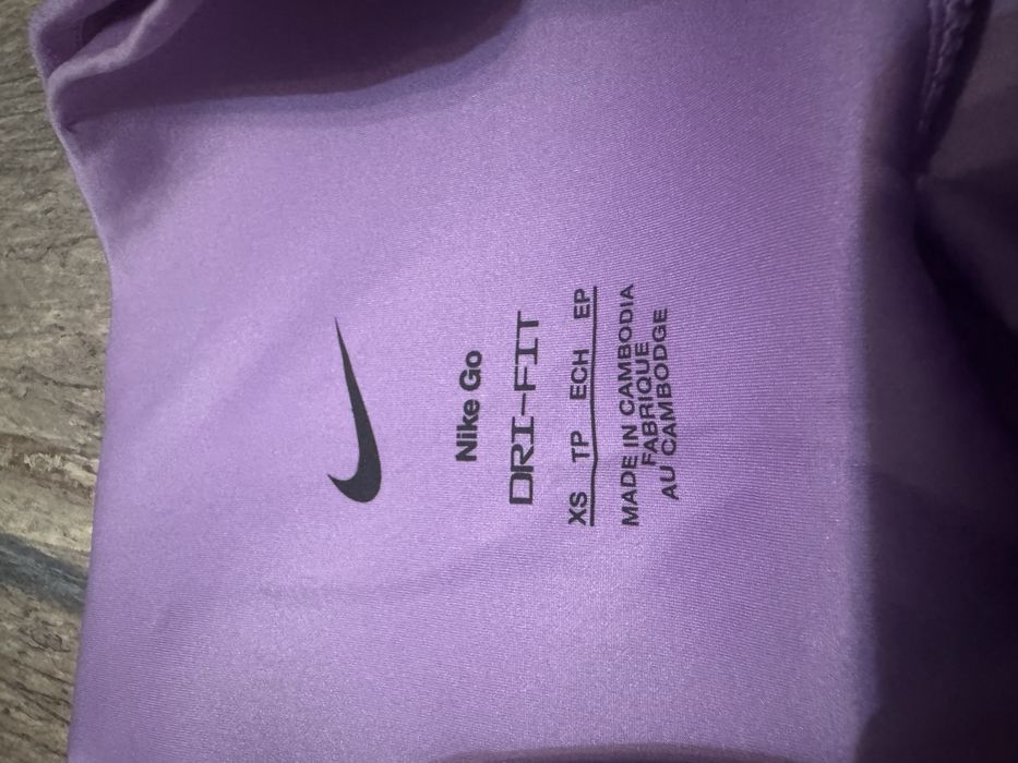 Nike розов клин до колятото